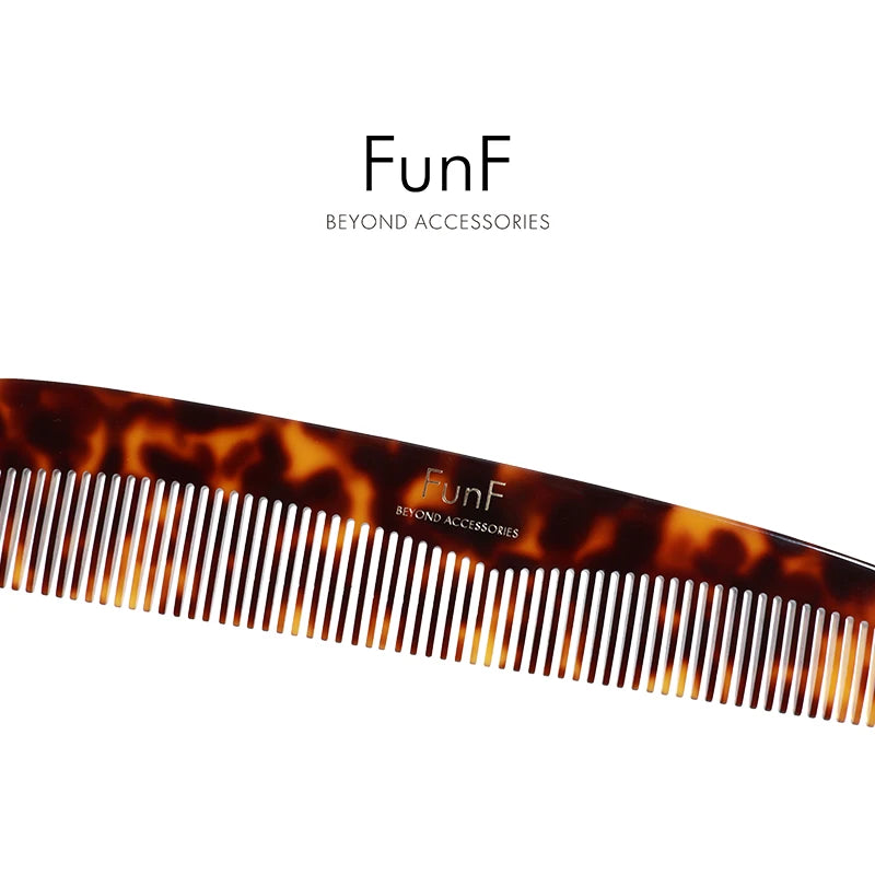 Carry on comb