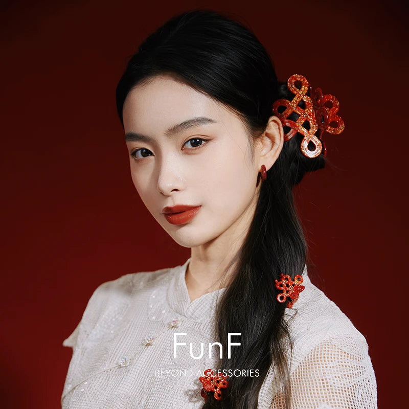 Chinese Knot Hair Claw